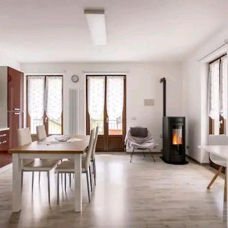 Iris Home Camblione Exteriér fotografie