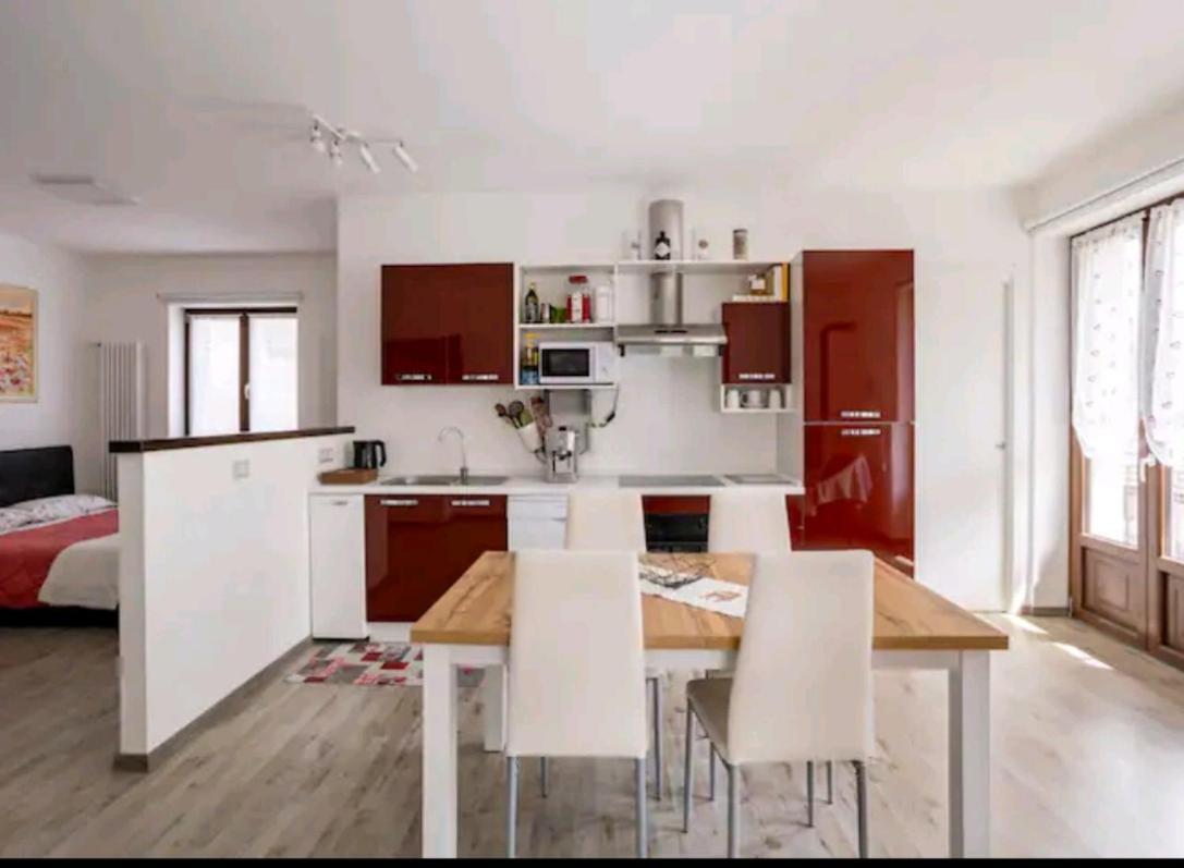 Iris Home Camblione Exteriér fotografie