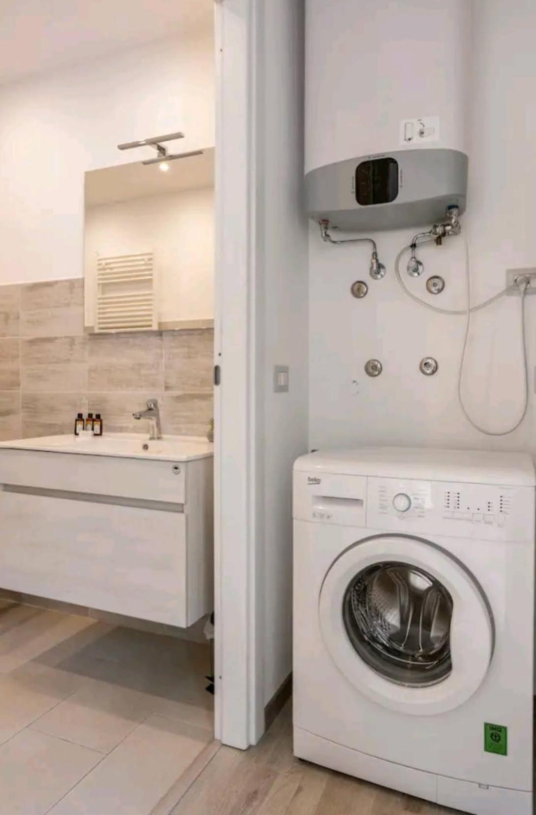 Iris Home Camblione Exteriér fotografie